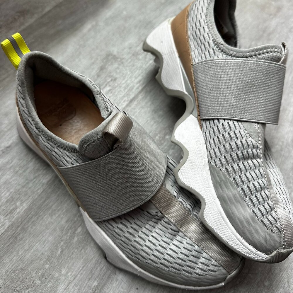 Sorel Kinetic Sneaker, Size 6.5, Grey - 3/$15.00 5/$20.00